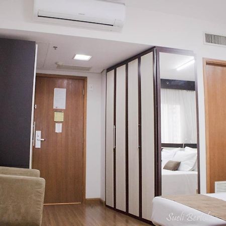 Lindo Flat Em Hotel 4 Estrelas Na Bela Vista Сао Паоло Екстериор снимка