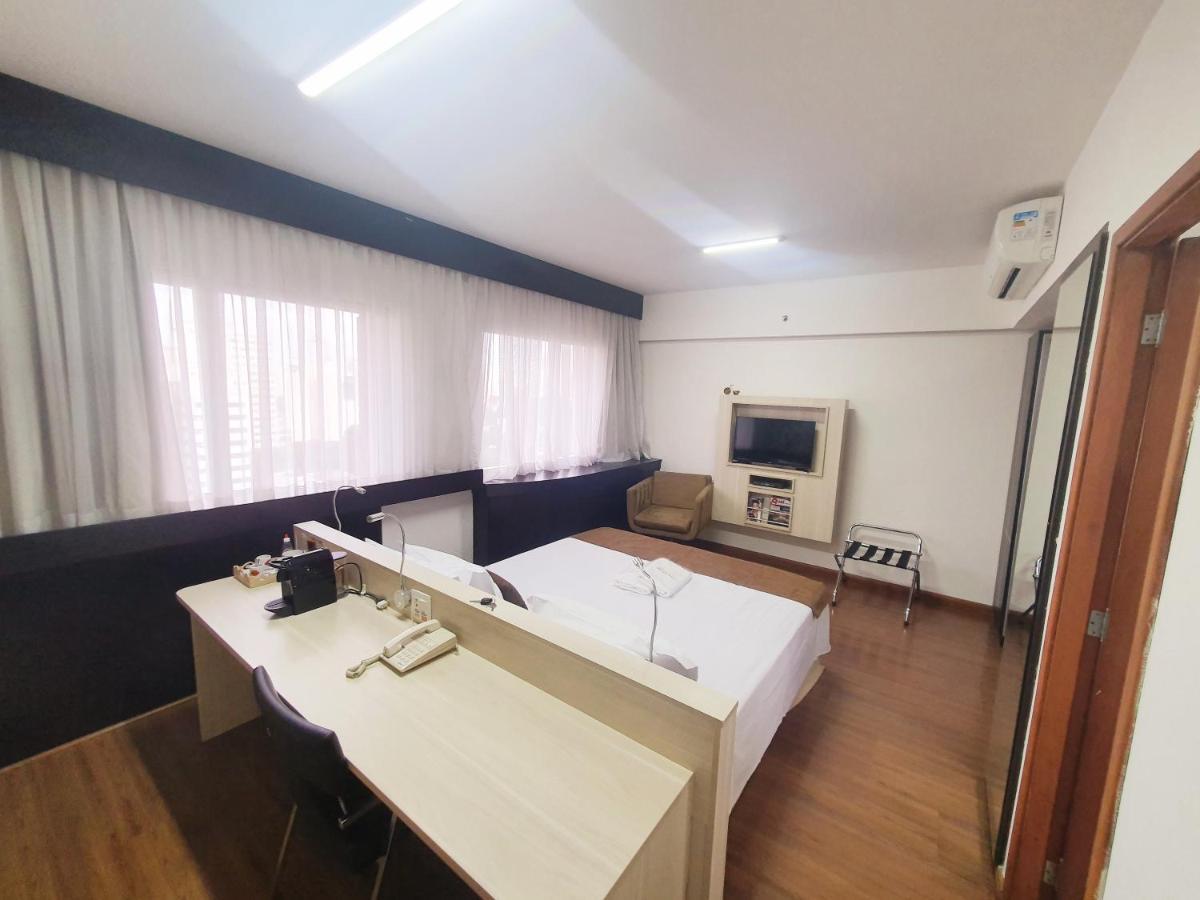 Lindo Flat Em Hotel 4 Estrelas Na Bela Vista Сао Паоло Екстериор снимка